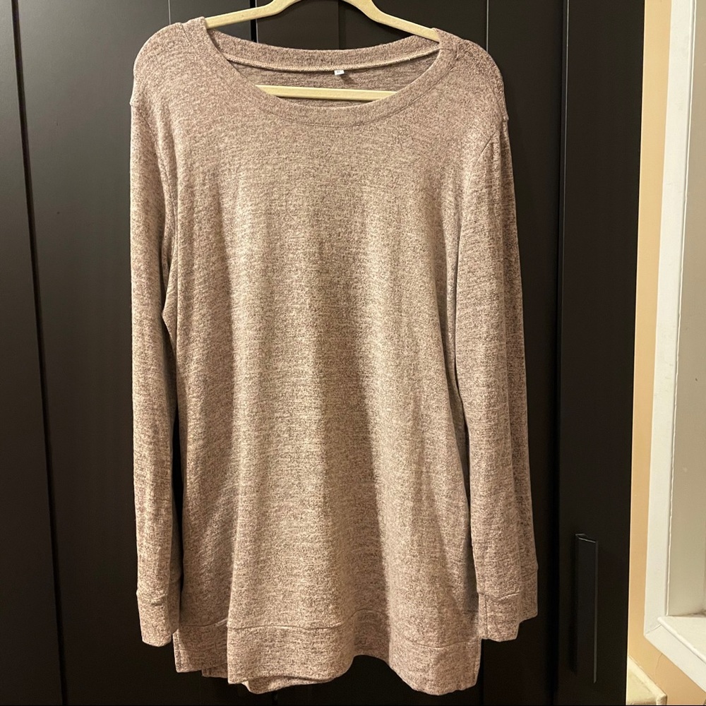 Soft Oversized Long Sleeve w/ Pockets